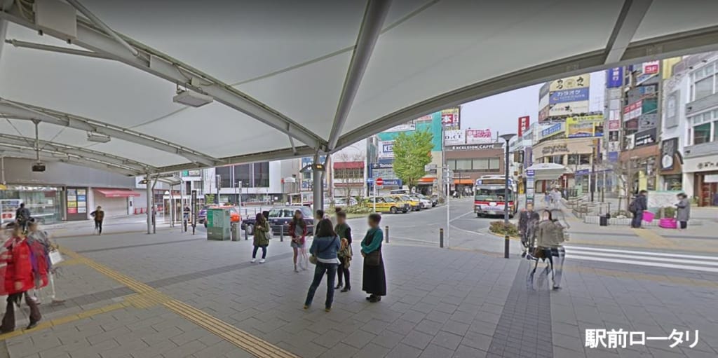 ②改札を出て左に進む